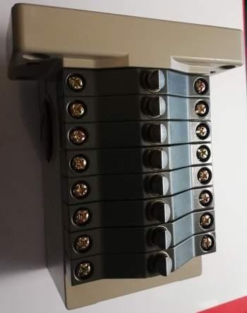 D4MB-841G -OMRON - Multiple Limit Switch 8-pins 250V, 10A  .. cena na dotaz / price on request