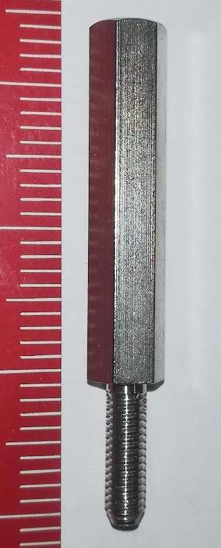 není skladem - DA5M3X25 - Distanční sloupek, výška 25mm, M3 matka/šroub ..  balení  50ks za 90Kč