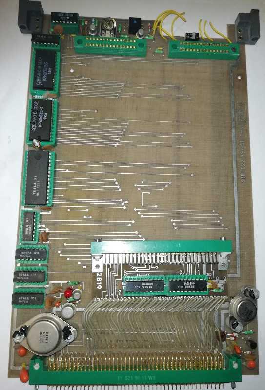 DESKA-2LB02299-01 - FRB TY5219011, MH8251, 2x KR580VI53, 2x MHB8286, konektory, patice, IO, T, ..