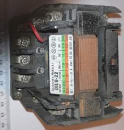 DIL0-22 - stykač 220V 50Hz - Klockner Moeller    .. cena na dotaz / price on request