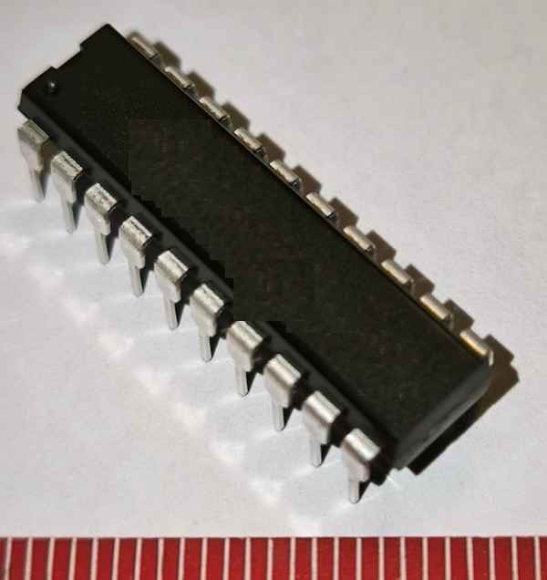 ADG333ABNZ - Quad SPDT Switch - DIL20