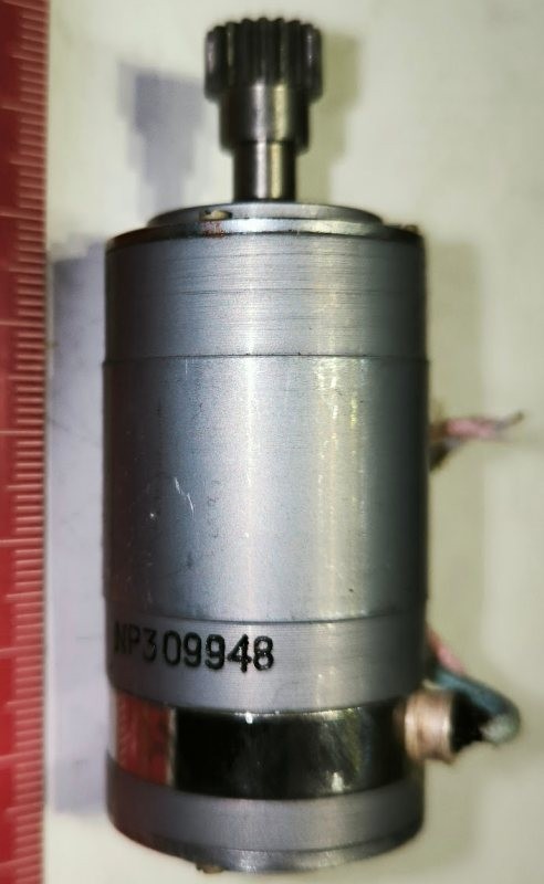 motorek DPR-30-N1-04  ( ДПР-30-Н1-04 ) .. cena na dotaz / price on request