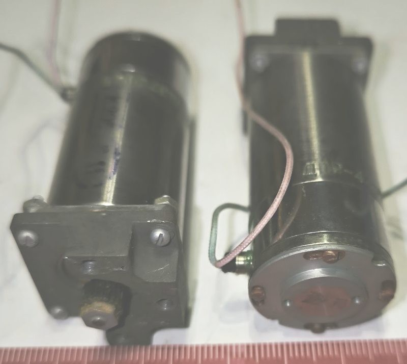 motorek DPR-42-F1-02 ( ДПР-42-Ф1-02 ) .. cena na dotaz / price on request