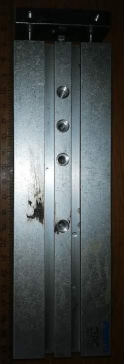 DPZ-16-100-PA-KF FESTO 162031 - Válec se dvěma písty