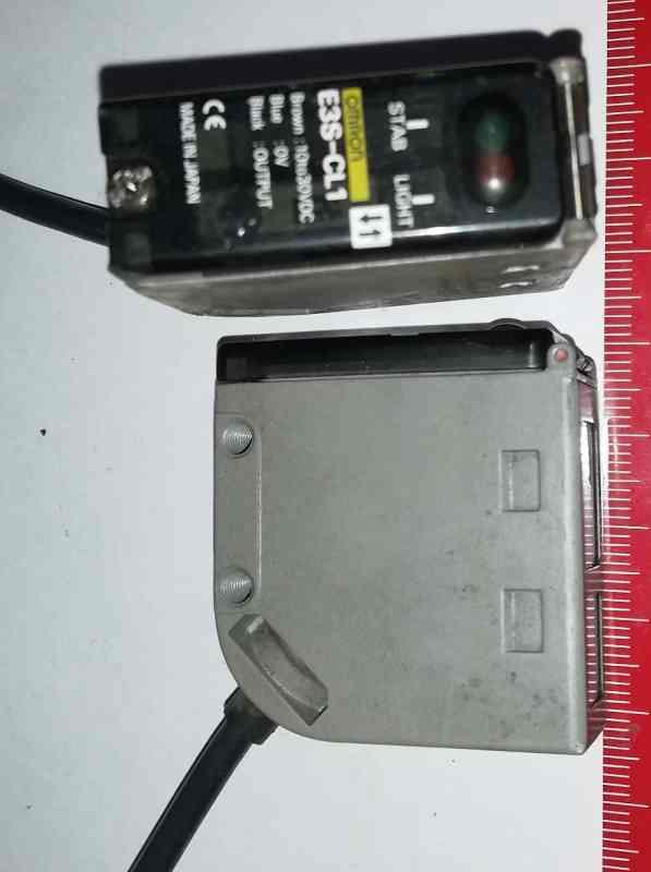E3S-CL1 - Fotoelektrické snímače 20CM ADJ SENSE DIST PNP/NPN .. použitý/used .. cena na dotaz / price on request