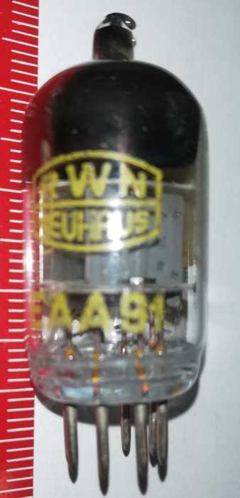 Elektronka EAA91 RWN