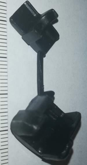 EHI135 - Kabelové úchyty pro uvolnění napětí .. balení 23ks za 65Kč