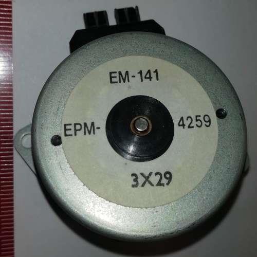 krokový motorek EM-141 EPM-4259  .. cena na dotaz / price on request