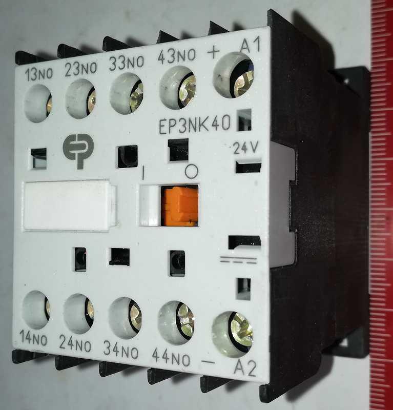 stykač EP3NK40 24Vdc  .. použitý / used  .. cena na dotaz / price on request