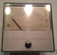 MP40 starší, stupnice 15V/30A