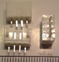 konektor 4 pin .. balení 50ks za 50Kč