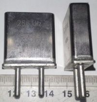 není skladem - krystal TESLA 256kHz