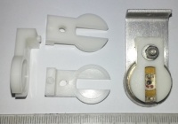 plastový držák pro hlídač teploty J5A 24 90°  .. balení 20ks za 60Kč