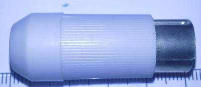 tříkolík DIN šedý TESLA samec