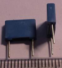 C u33/63V ... balení 200ks za 100Kč