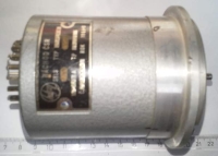 selsyn ER4QH7 115V 400Hz 0,11A, starší 1960, pájený . .. cena na dotaz / price on request