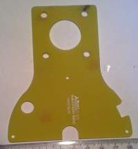 pertinaxový výřez, držák 90x100mm  .. balení 25ks za 20Kč