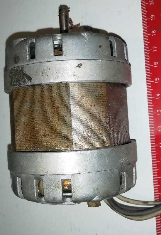 není skladem - FCJ2B52B -  motor MEZ Náchod 220V 50Hz 15W (002)  .. použitý / used