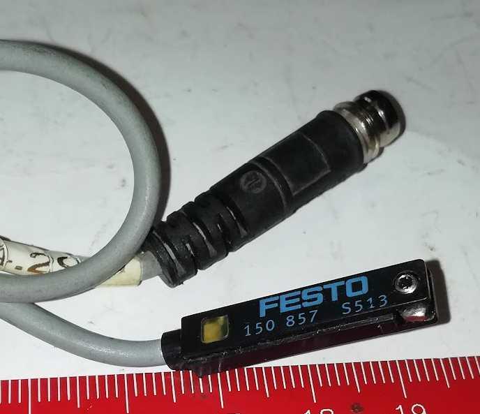 FESTO 150857 -  přibližovací čidlo SME-8-S-LED-24, kabel 35cm s konektorem   .. použitý / used