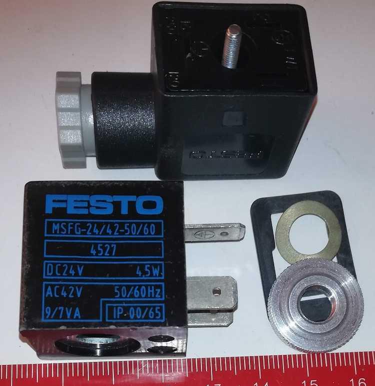 FESTO 4527 - MSFG-24/42-50/60 - Cívka solenoidového ventilu + konektor