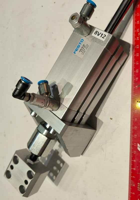 FESTO 536288  ADN-40-60-A-P-A-52 + dle foto