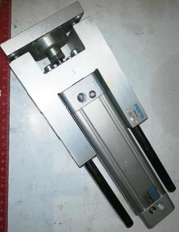 FESTO sestava (102) z demontáže - FEN-32-100 + DNC-32-100PVV-A-S10 (19171 + 163302)