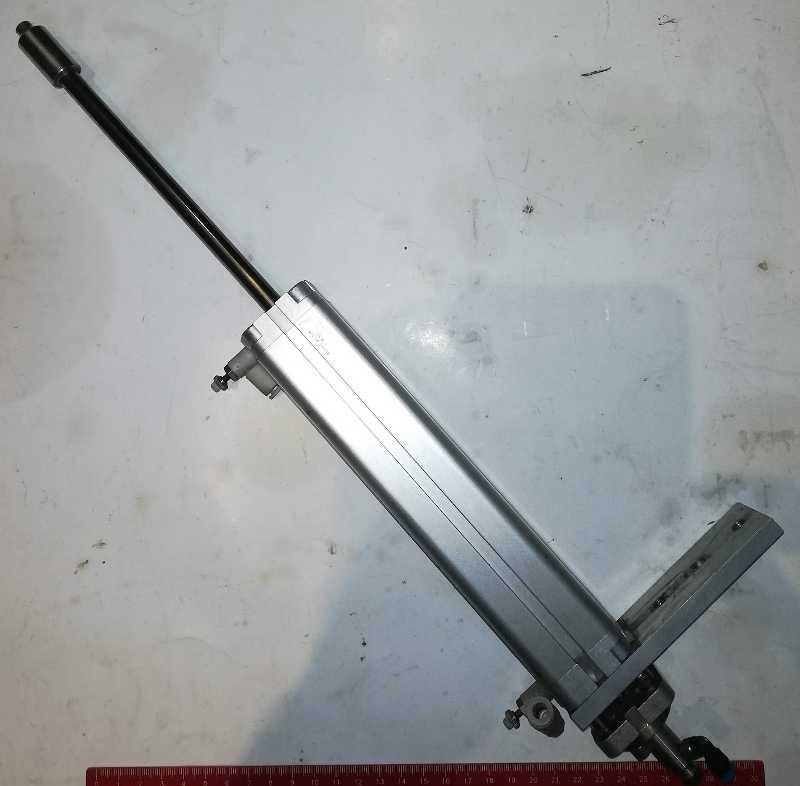 FESTO sestava (114) z demontáže - ADVUL-25-175-P-A-S2 (165092)  .. použitý / used