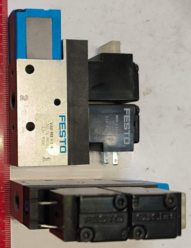 FESTO sestava (130), dle foto - VAD-ME-1-/8 35531 + 2x MEH-2-24VDC 111212