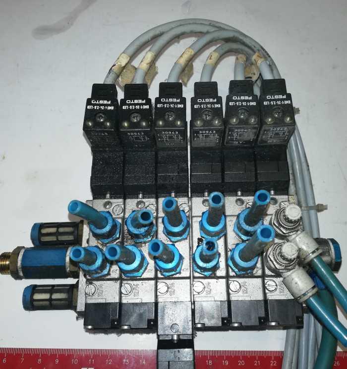 FESTO(23) sestava z demontáže  dle foto, na náhradní díly