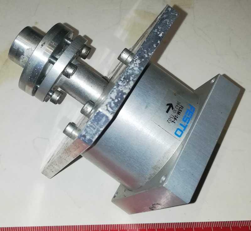 FLSM-16-L volnoběžka (164230) FESTO s doplňky viz foto  .. použitý / used