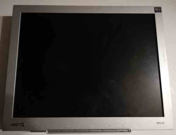 není skladem - monitor BENQ FP51G+ 1024x768 .. z demontáže / used, bez nohy, otestován, určeno na ND