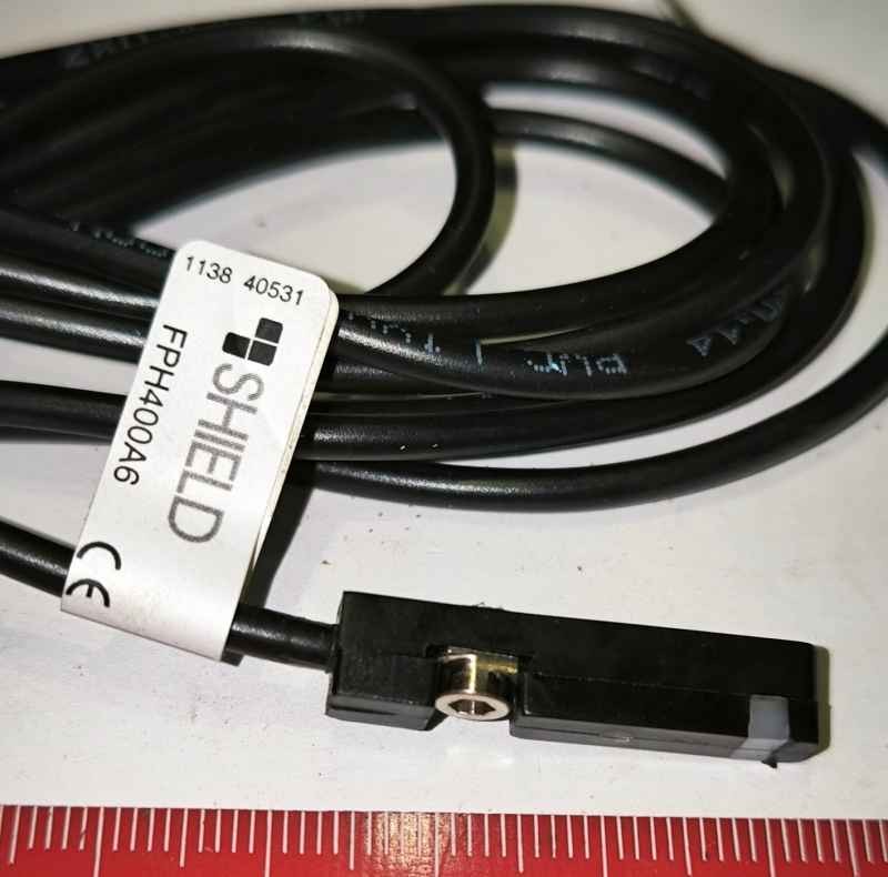 FPH400A6 - magnetic switch, SHIELD, 3m .. cena na dotaz / price on request