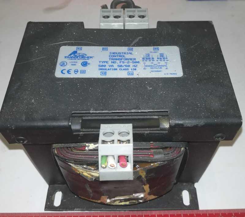 FS-2-500 -  trafo 500VA 220, 230, 240, 440, 460, 480V/110, 115, 120V, z demontáže, na rozebrání