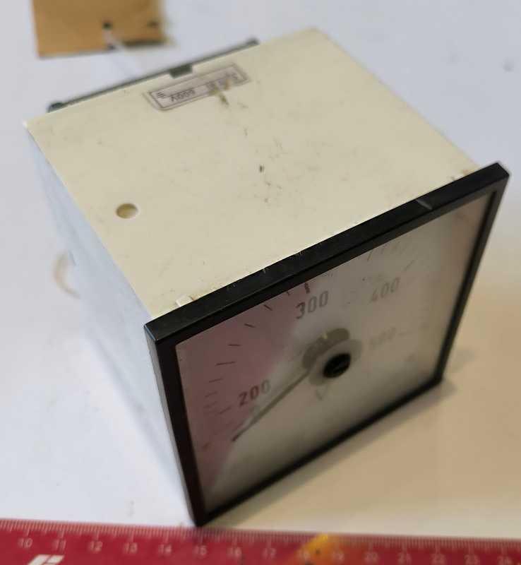 měřící přístroj METRA Fa96c-500V  95x95x100mm  .. použitý / used   .. cena na dotaz / price on request