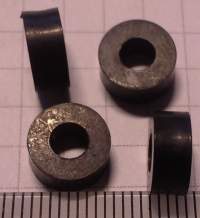 plastová podložka, sloupek  .. balení 100ks za 50Kč