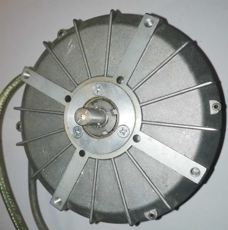 GDM120 24V 8,6A 140W, starší BAUMULLER   .. cena na dotaz / price on request