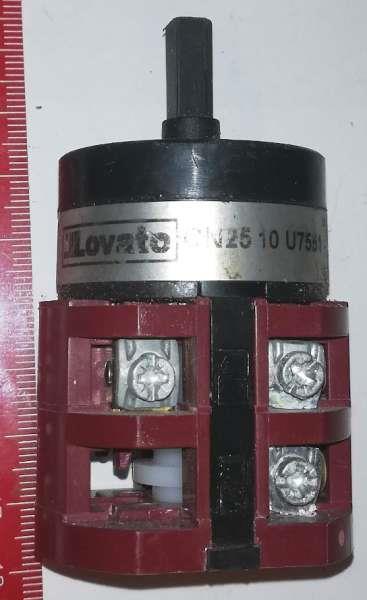 přepínač LOVATO GN25-10-U7551, z demontáže
