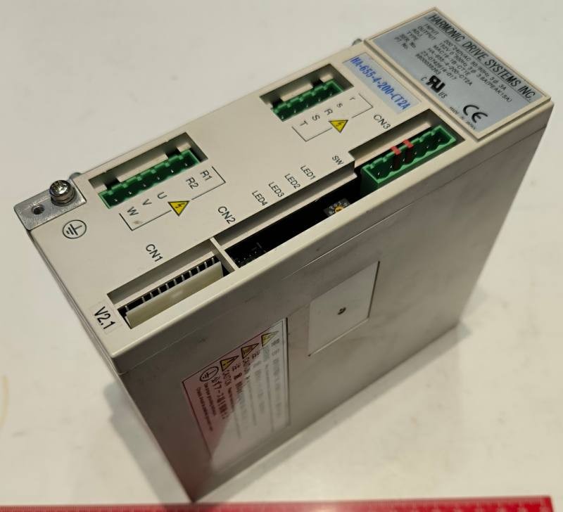 Harmonic Drive Systems Servo Driver HA-655-4-200-CT2A 200-240VAC 50/60Hz, bez konektorů, viz foto  .. použitý / used  .. cena na dotaz / price on request