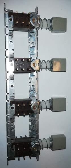 IZOSTAT - sada 4ks nezávislých přepínačů + knoflíky