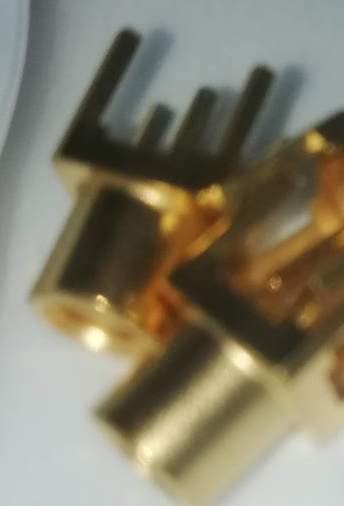 Telegärtner J01271A0131 MCX konektor zásuvka, vestavná vertikální 50 Ohm