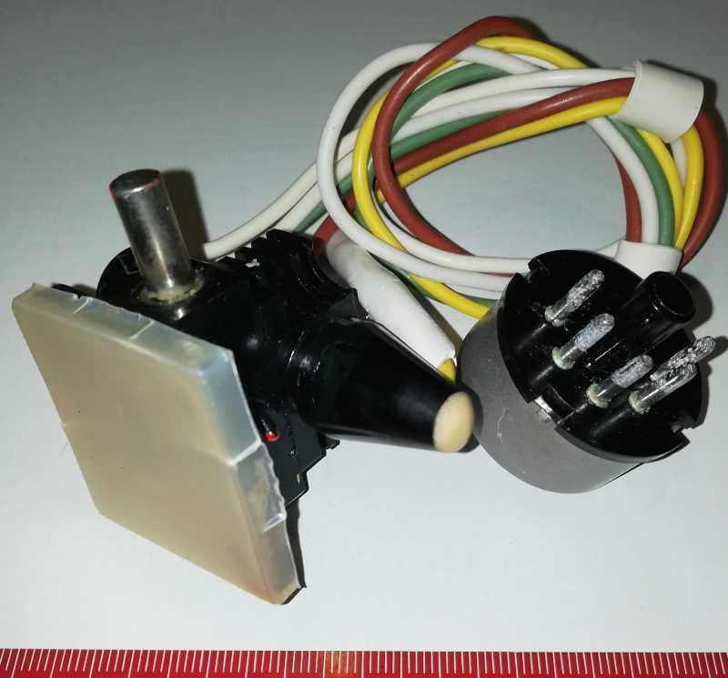 VF mikrovlnná součástka SSSR Klystron K-156 - К-156 .. cena na dotaz / price on request