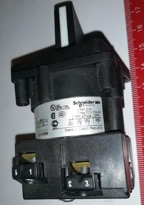 přepínač K1B006TLH