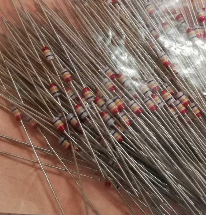 není skladem - KAY20     .. balení 300ks za 100Kč