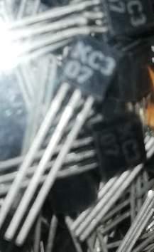 KC307  - PNP tranzistor .. balení 200ks za 90Kč