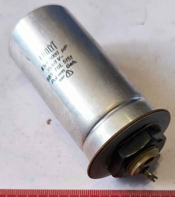 Kondenzátor elyt 5000uF 35/40V FROLYT - neproměřený,  z demontáže, dle foto