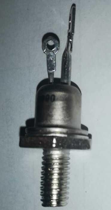 KT726/800 - Tyristor 800V 6A 40mA