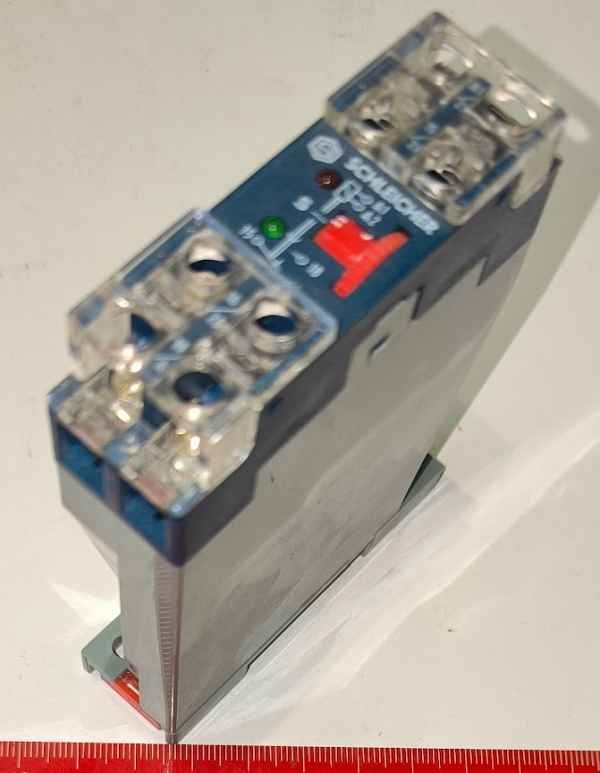 SCHLEICHER KZT01 220-240Vac 1.5-30s - časové relé  .. cena na dotaz / price on request