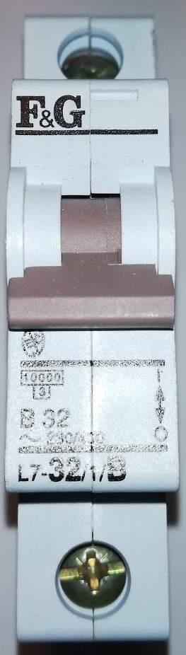 není skladem - jistič  F&G L7-4/1/D 4A