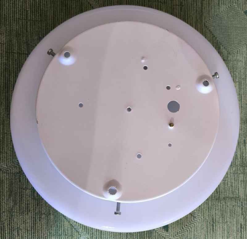 nevyužité stropní svítidlo, průměr 25cm, výška 9cm, jedna objímka (003)