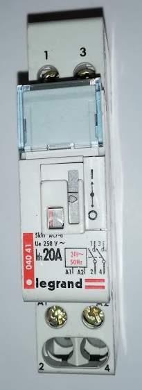LEGRAND-04041 contractor 24Vac 2P 20A .. cena na dotaz / price on request